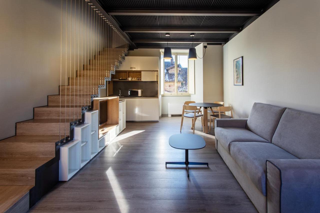 Palazzo Le Poste - Suite And Apartments Парма Екстериор снимка