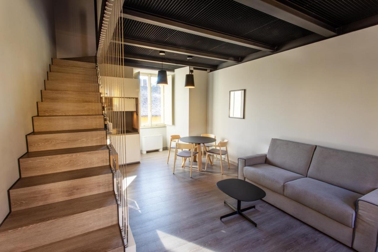 Palazzo Le Poste - Suite And Apartments Парма Екстериор снимка