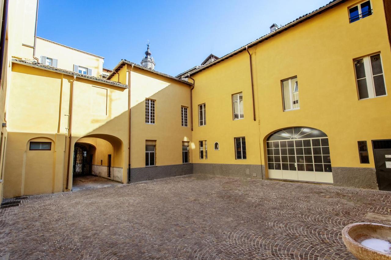 Palazzo Le Poste - Suite And Apartments Парма Екстериор снимка